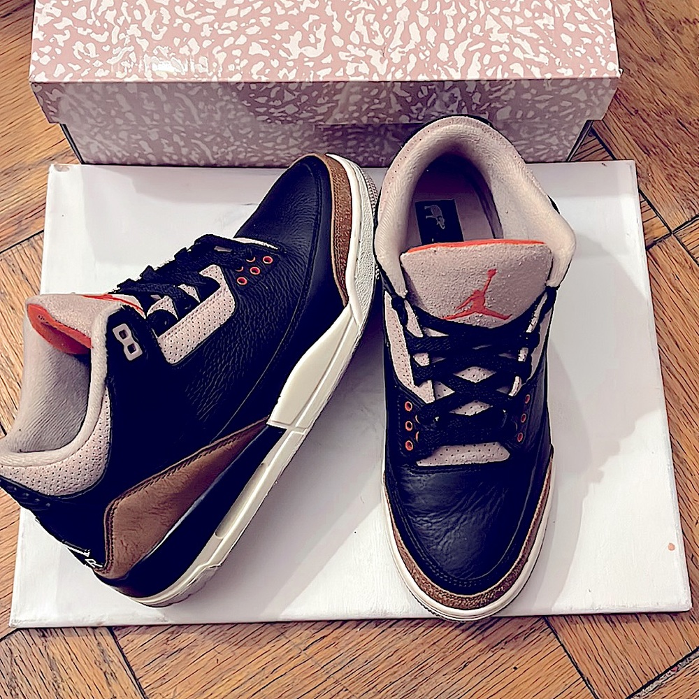 *SOLD* Jordan Retro 3 Desert Elephant
